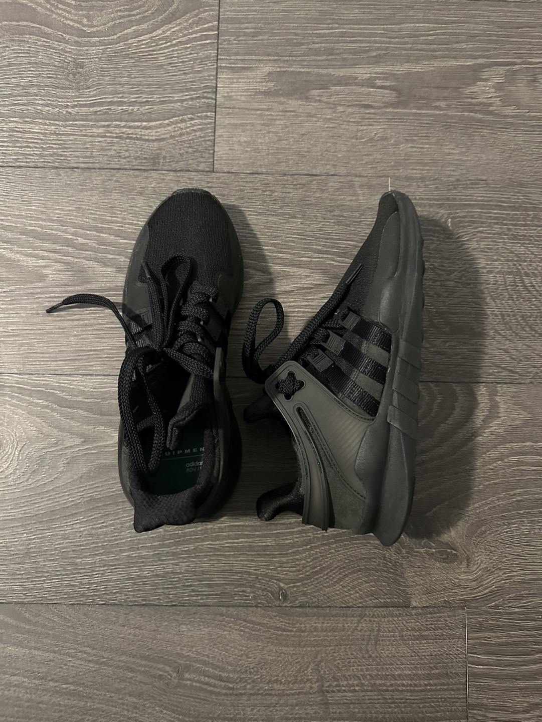 Adidas Running Shoes thumbnail