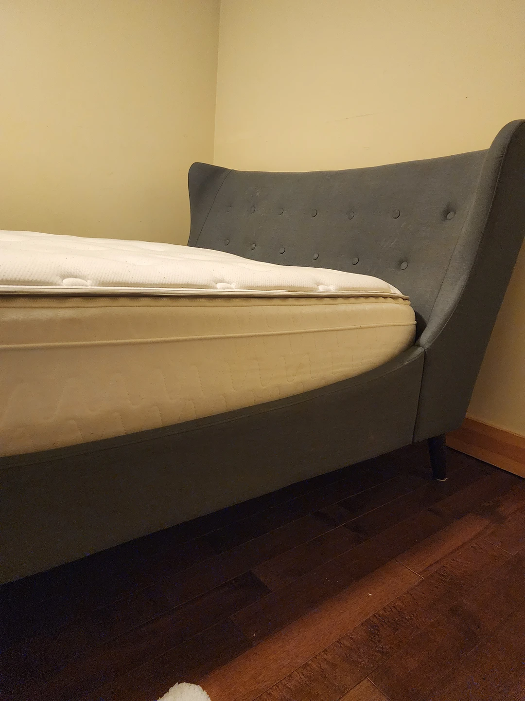 Luxury grey queen bed with four seasons mattress - photo 2