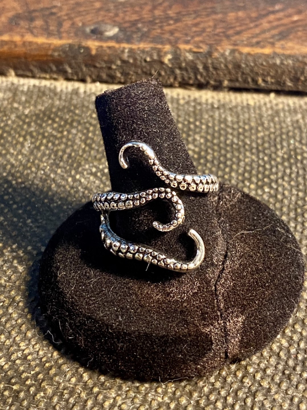 5 vintage style Culine Ring Set image indicator(3)