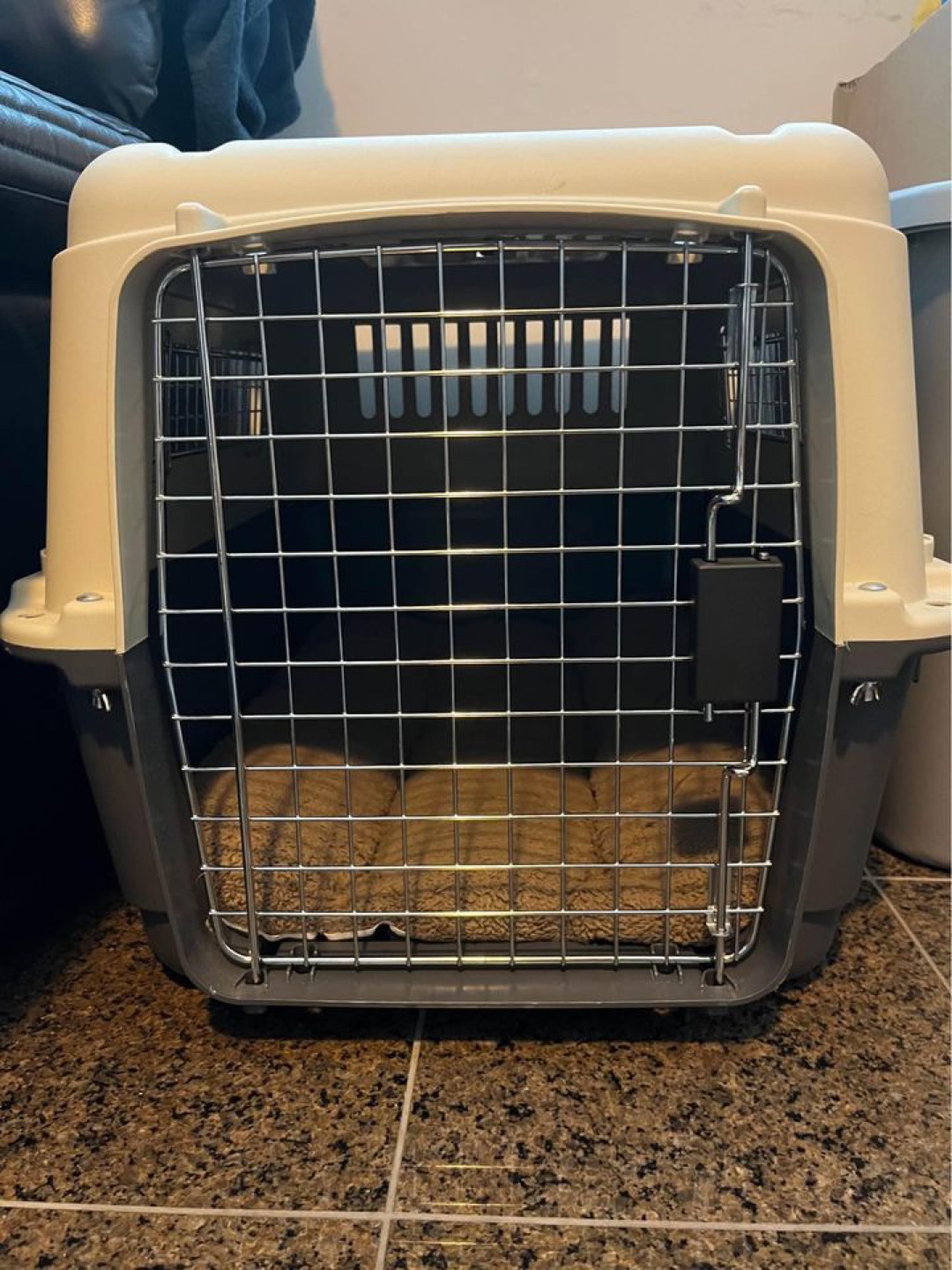 27" Large Dog Crate For Sale! + Free bed