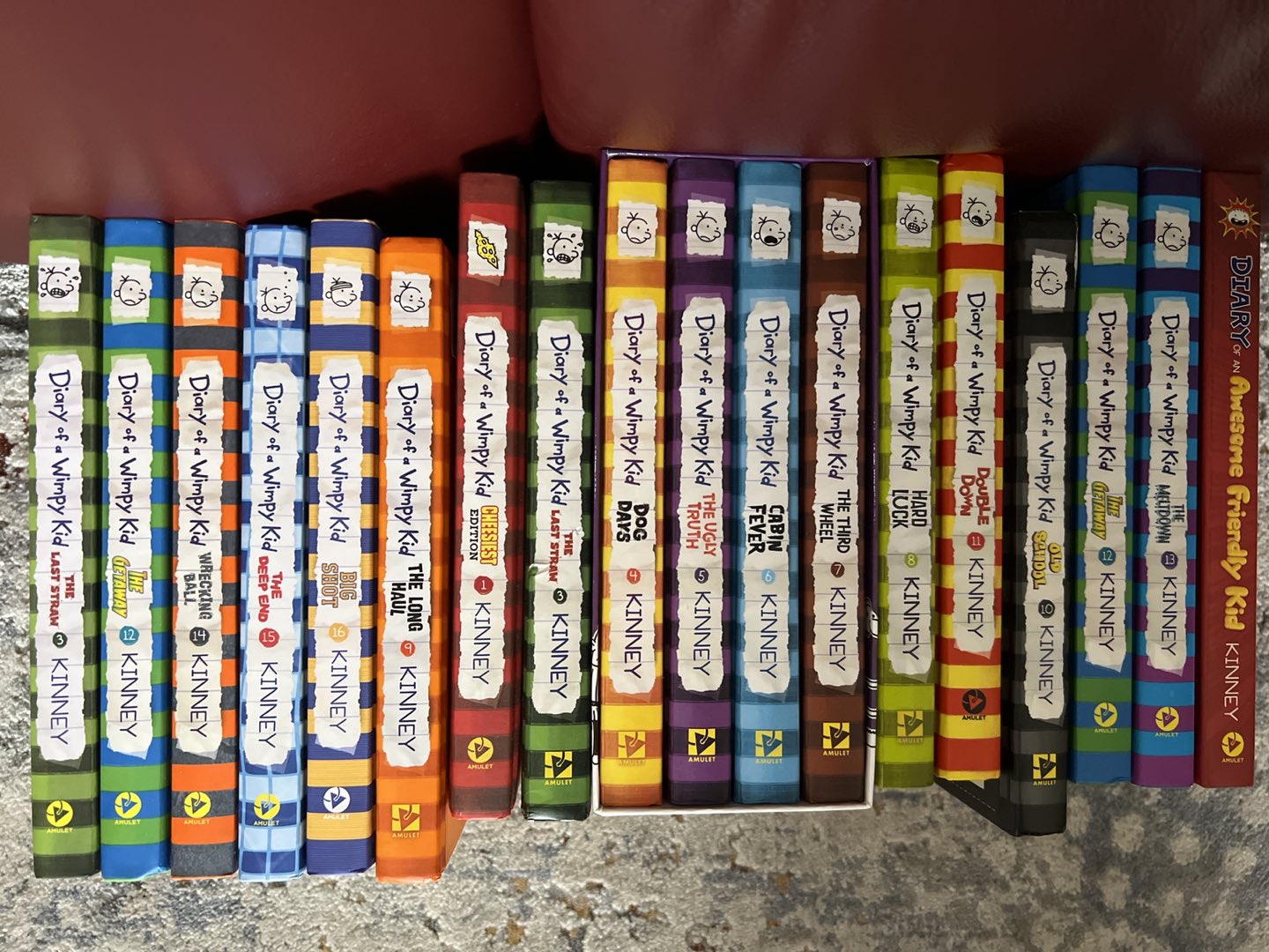 Diary of a wimpy kid books thumbnail