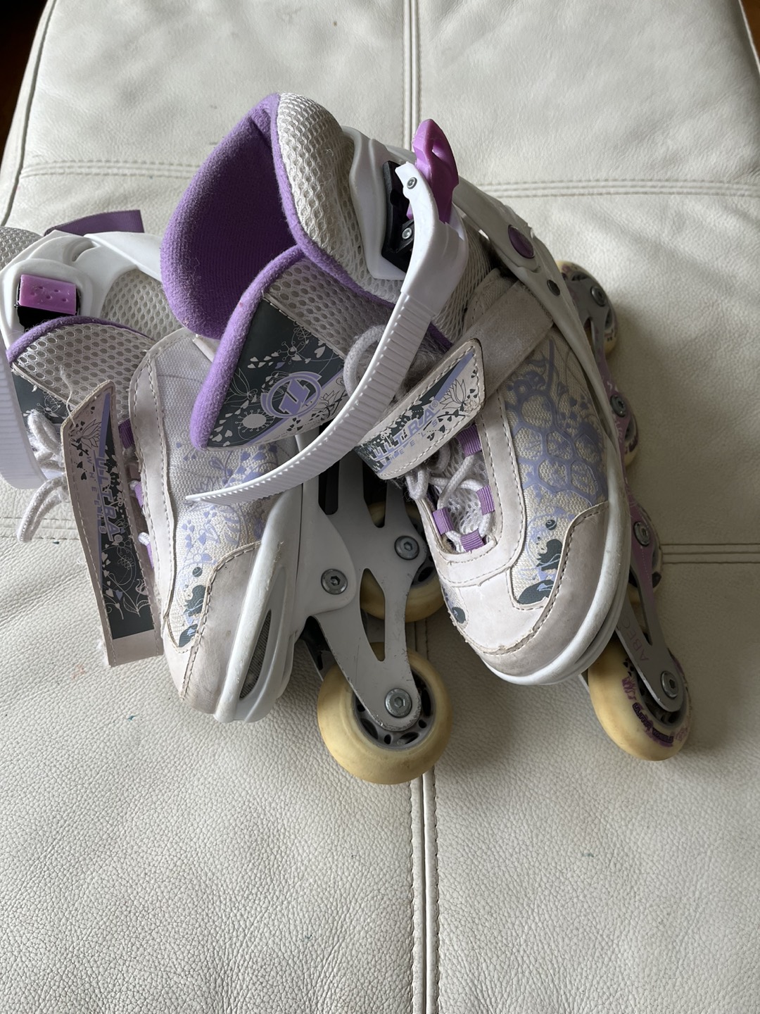 #freecycle kid’s rollerblade size1-4 thumbnail