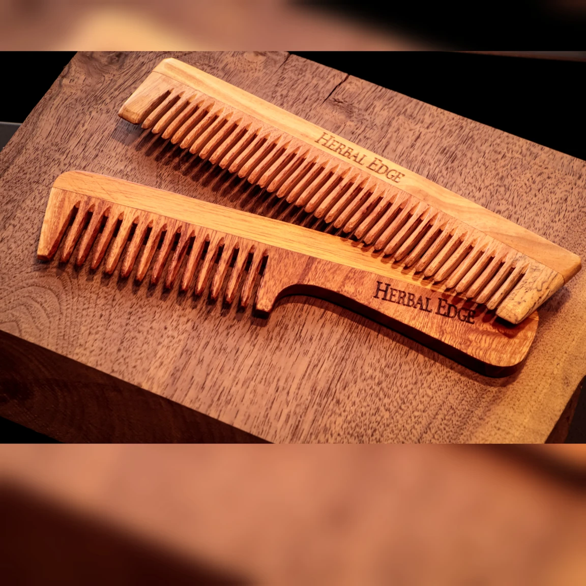 Raw neem wood combs