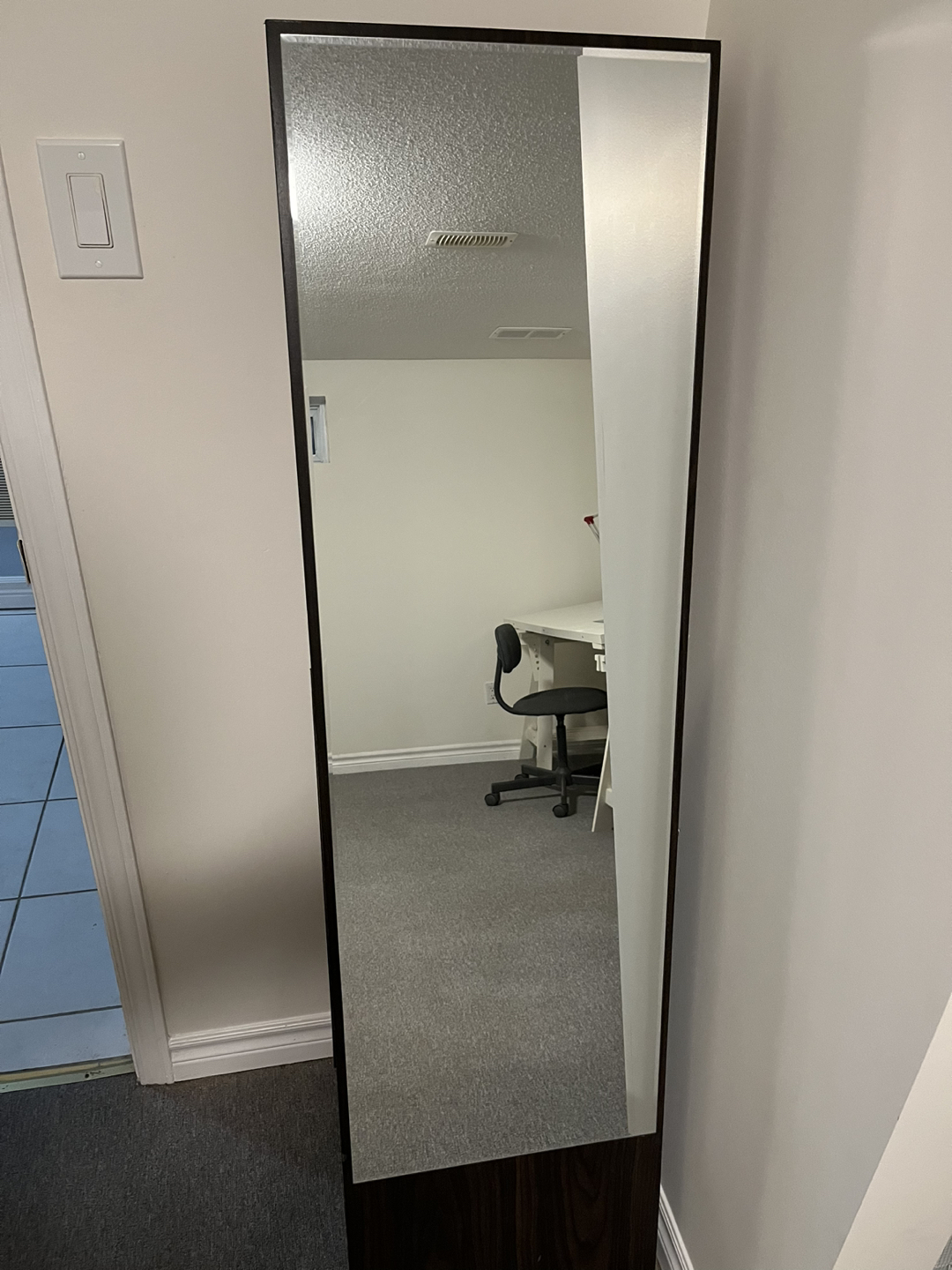 Full size mirror thumbnail