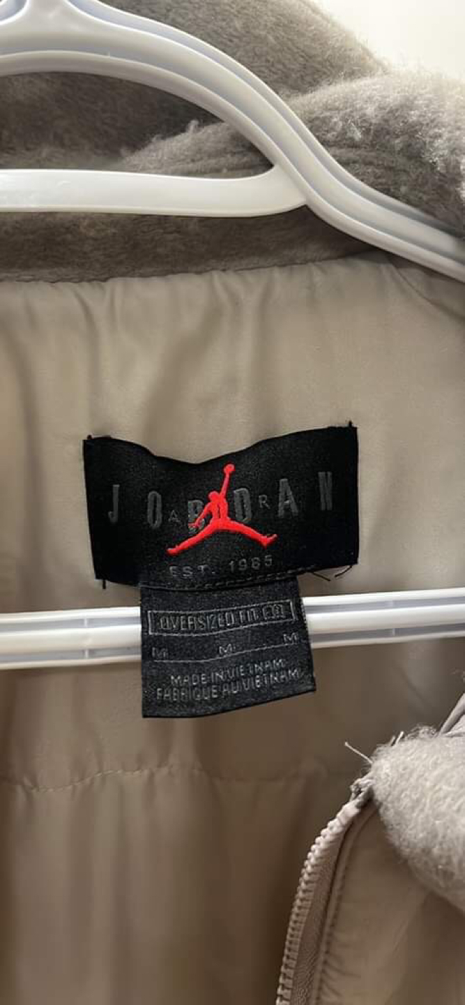 Jordan Women Jacket Fleece Oversize size M parka sweater - photo 5