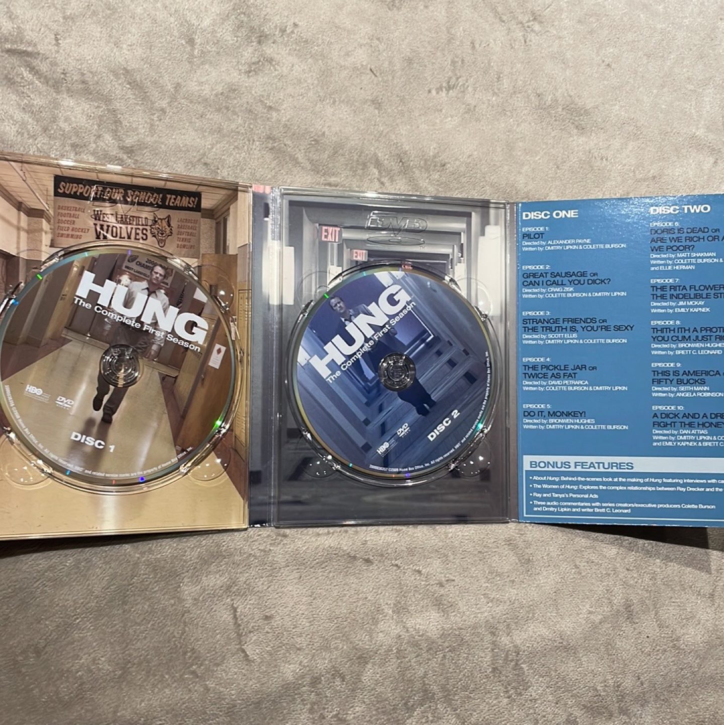 *DVD SALE!* Married with Children, I Love Lucy, Reboot, 90210.. image indicator(2)