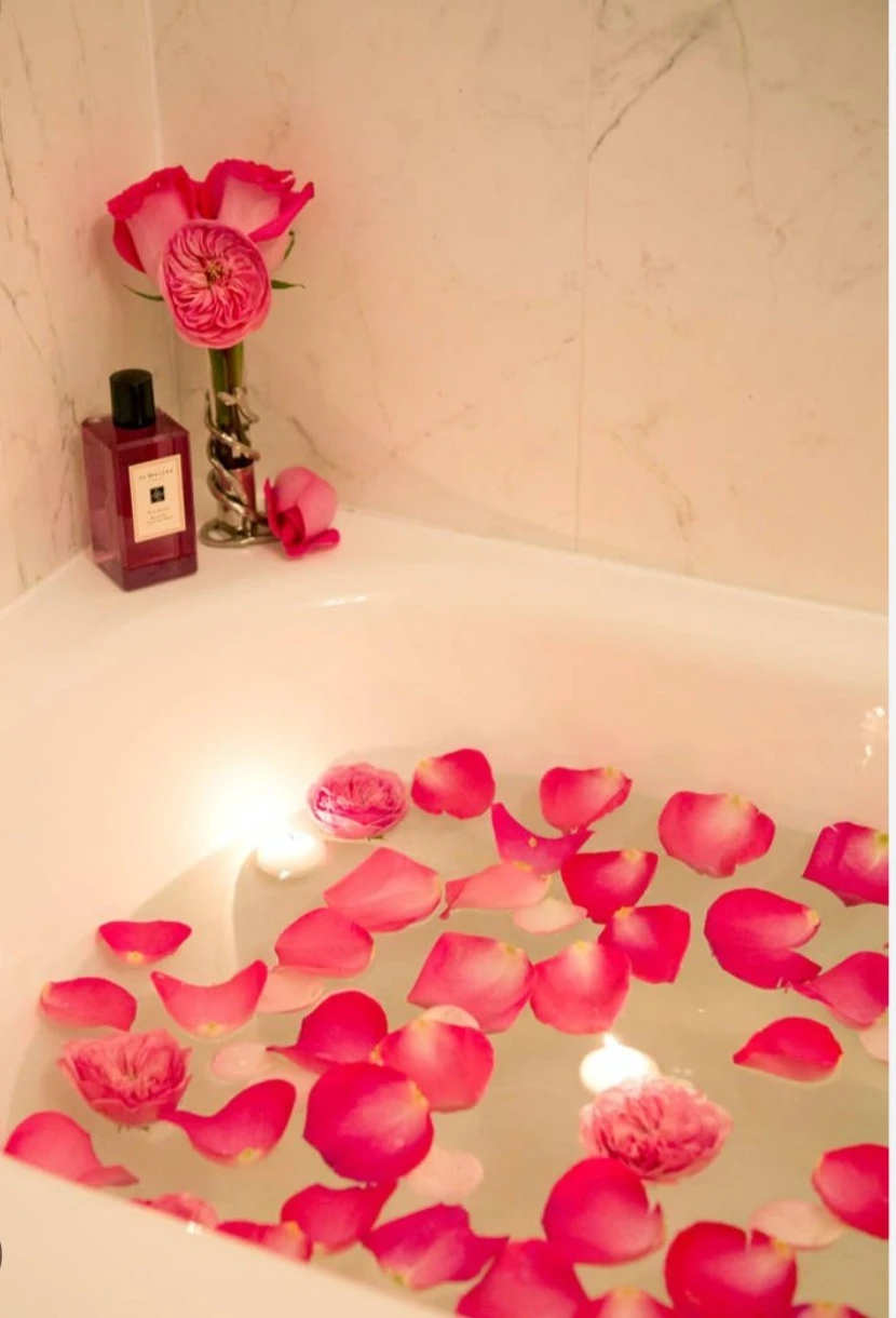 Floating candles pack of 12