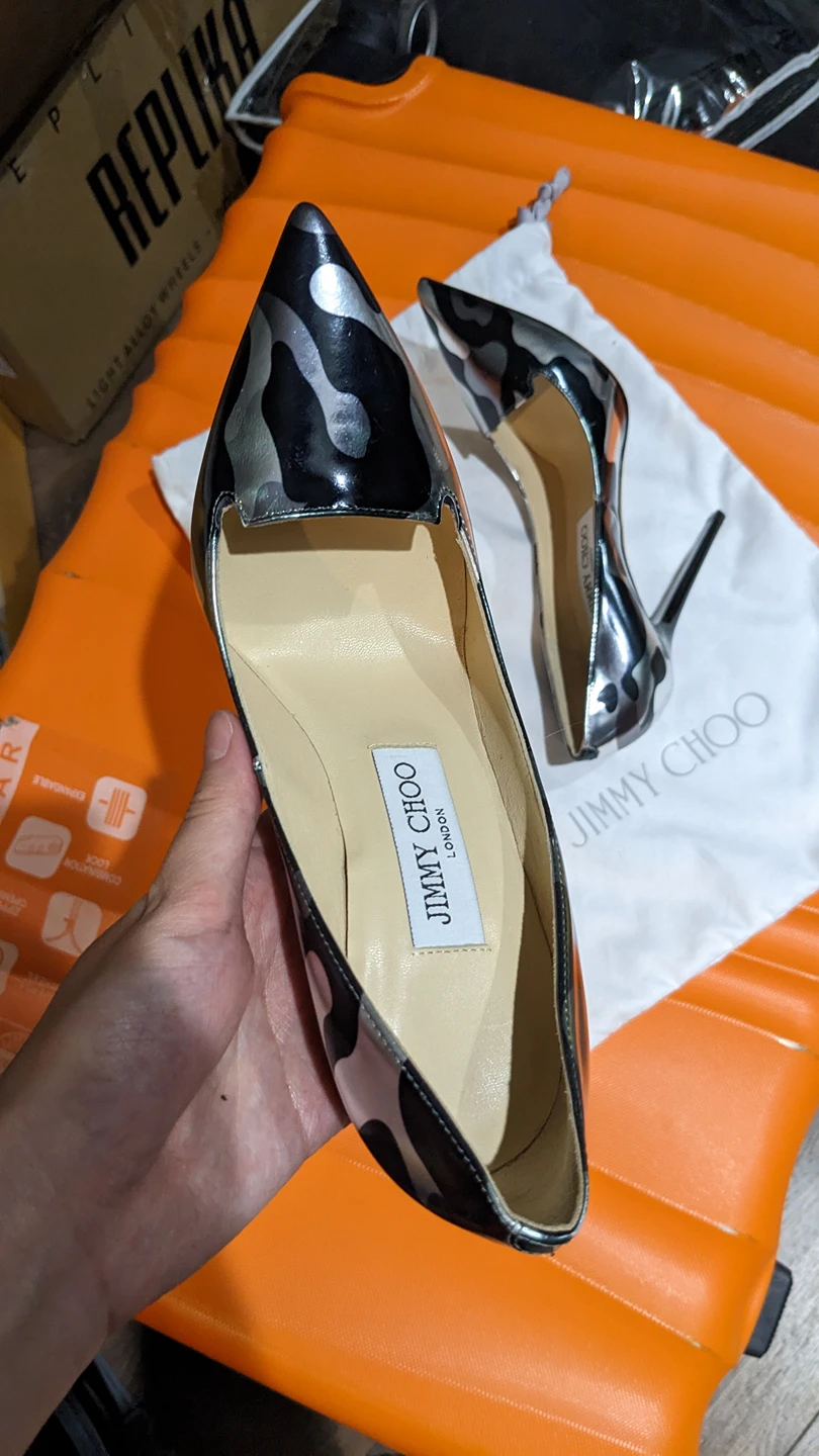 [Never Worn] Jimmy Choo Heels [EU 35] - photo 4