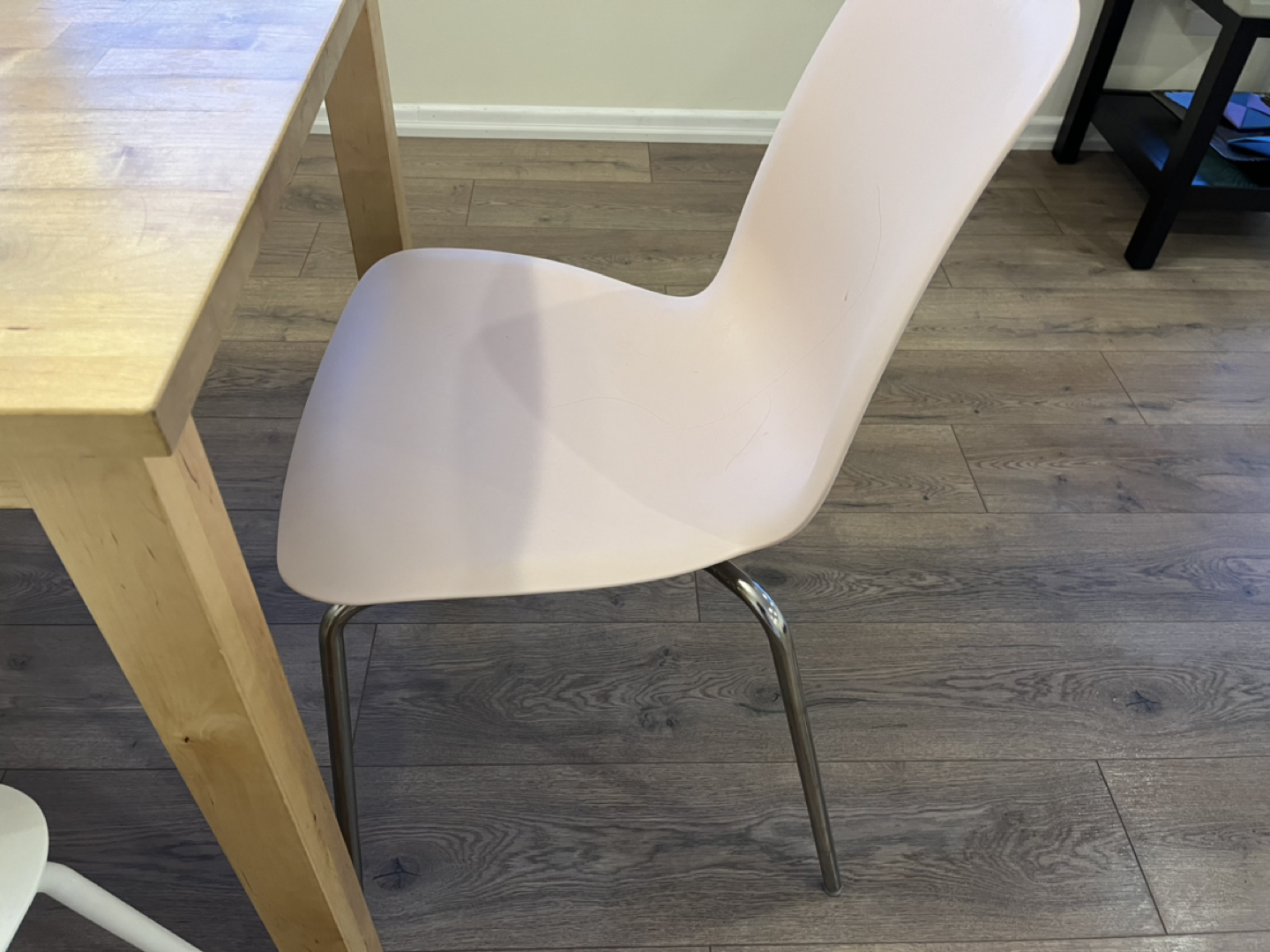 Ikea table with three chairs - photo 3