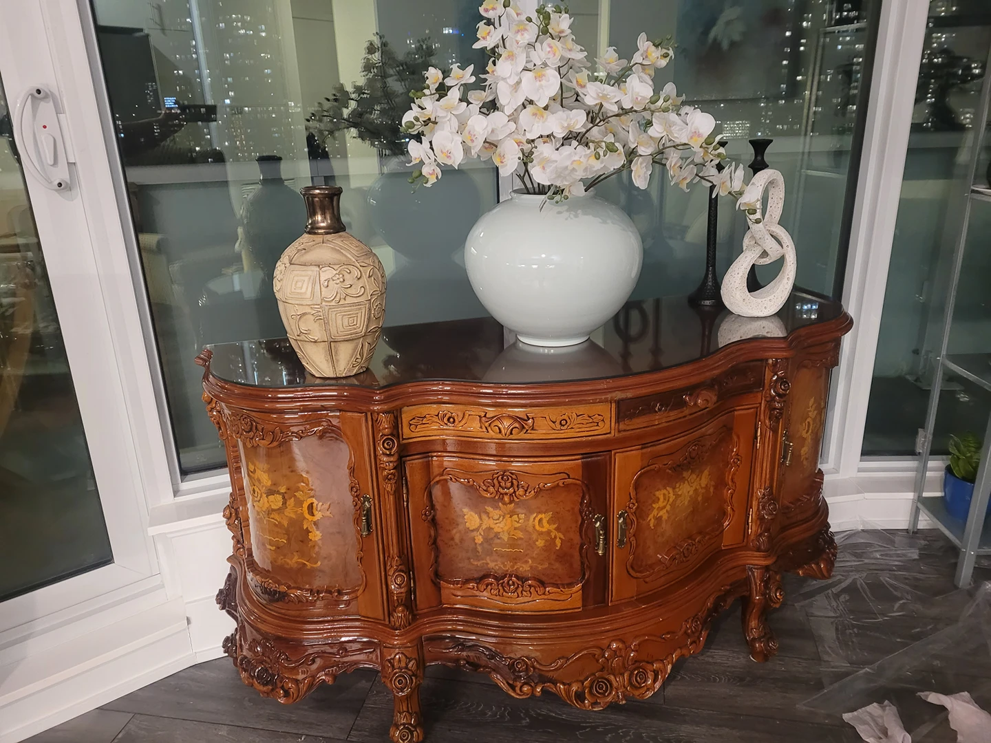 dresser image indicator(9)