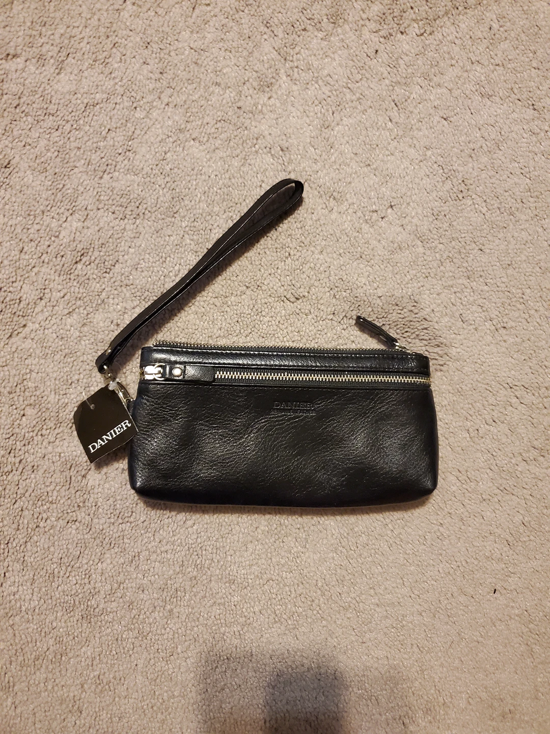 Brand new Danier Leather wallet thumbnail