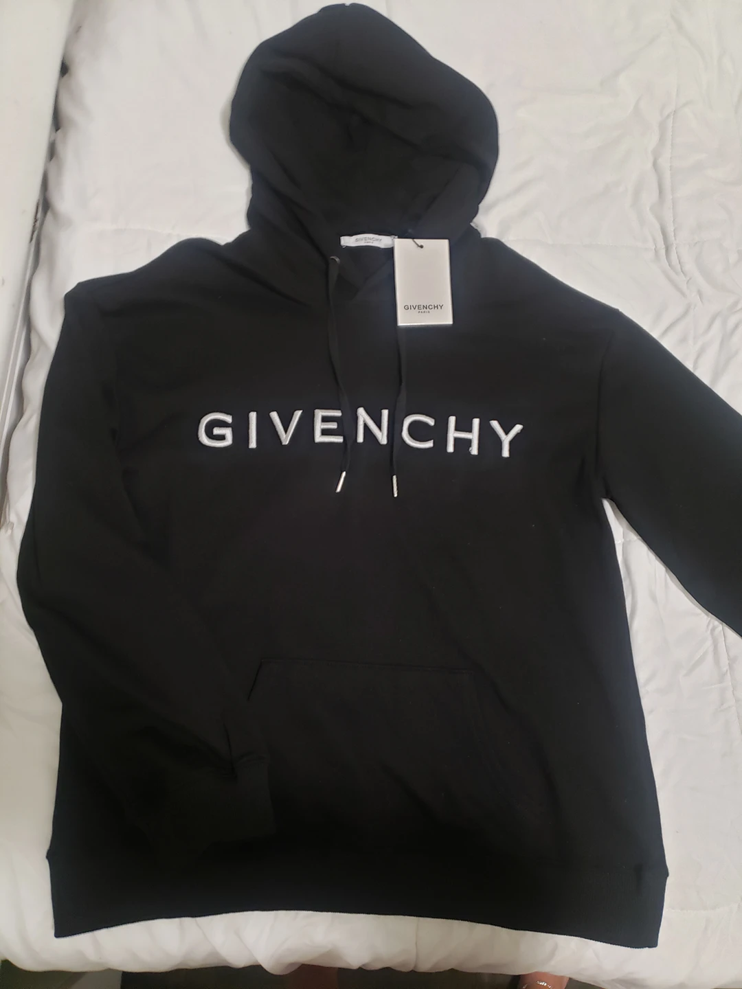 Givenchy Hoodie thumbnail
