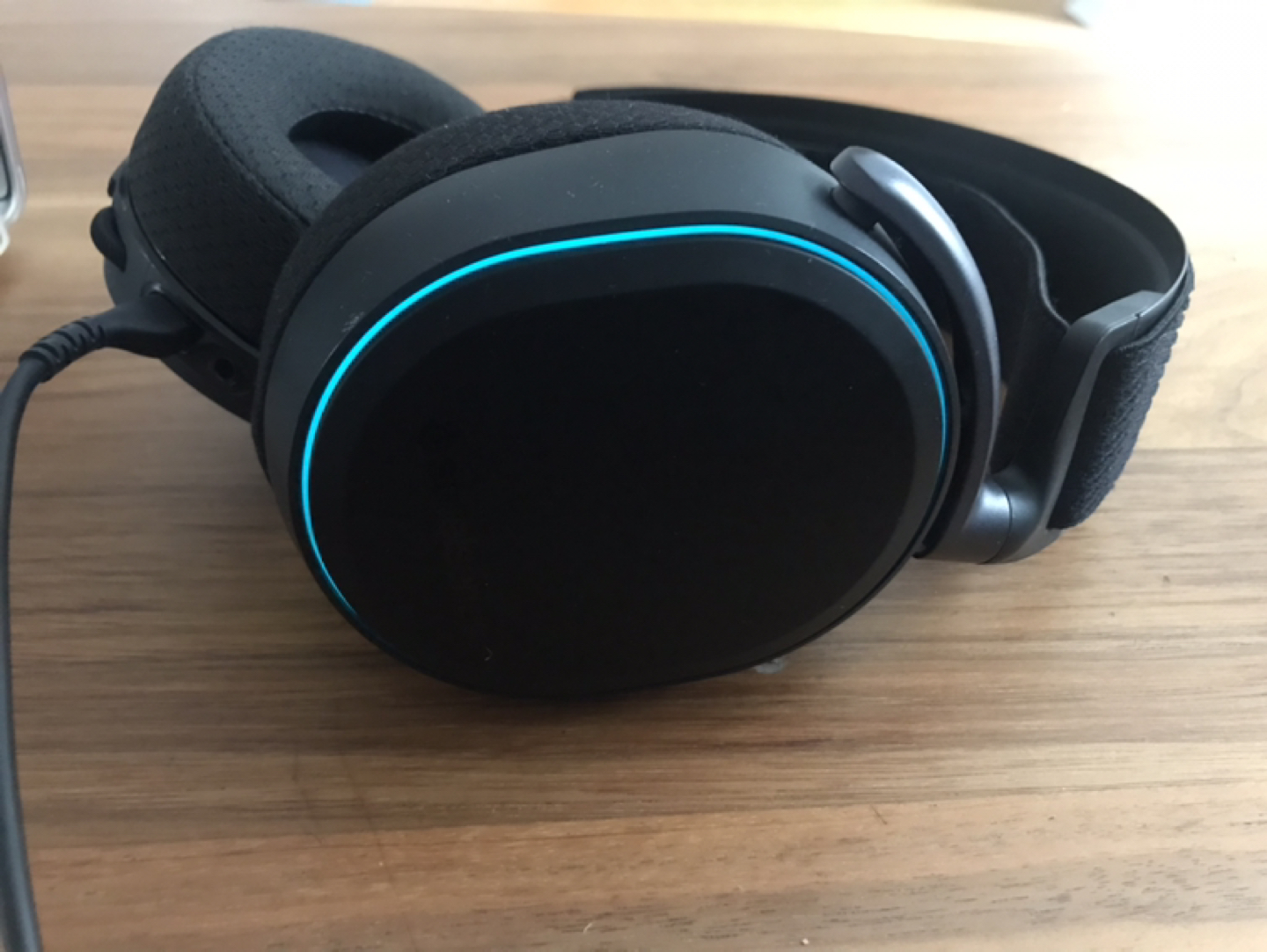 Steelseries ARCTIS PRO headphones
For High Resolution PC Gaming - photo 2