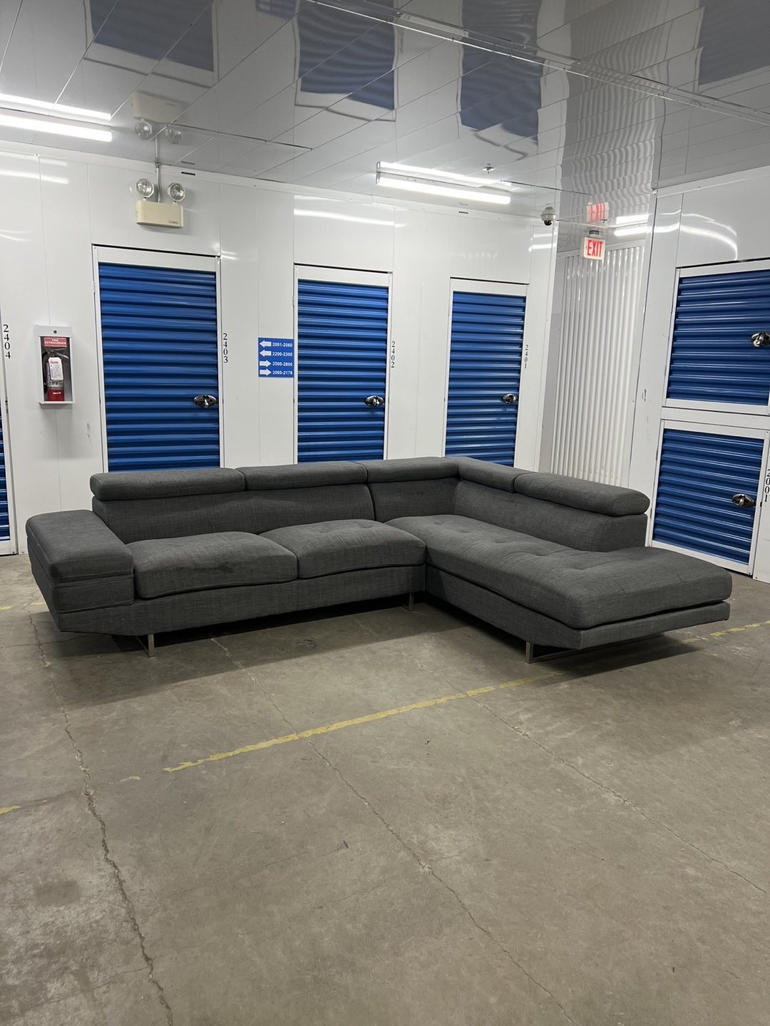 Modern Grey Sectional Couch / Sofa - FREE DELIVERY!!