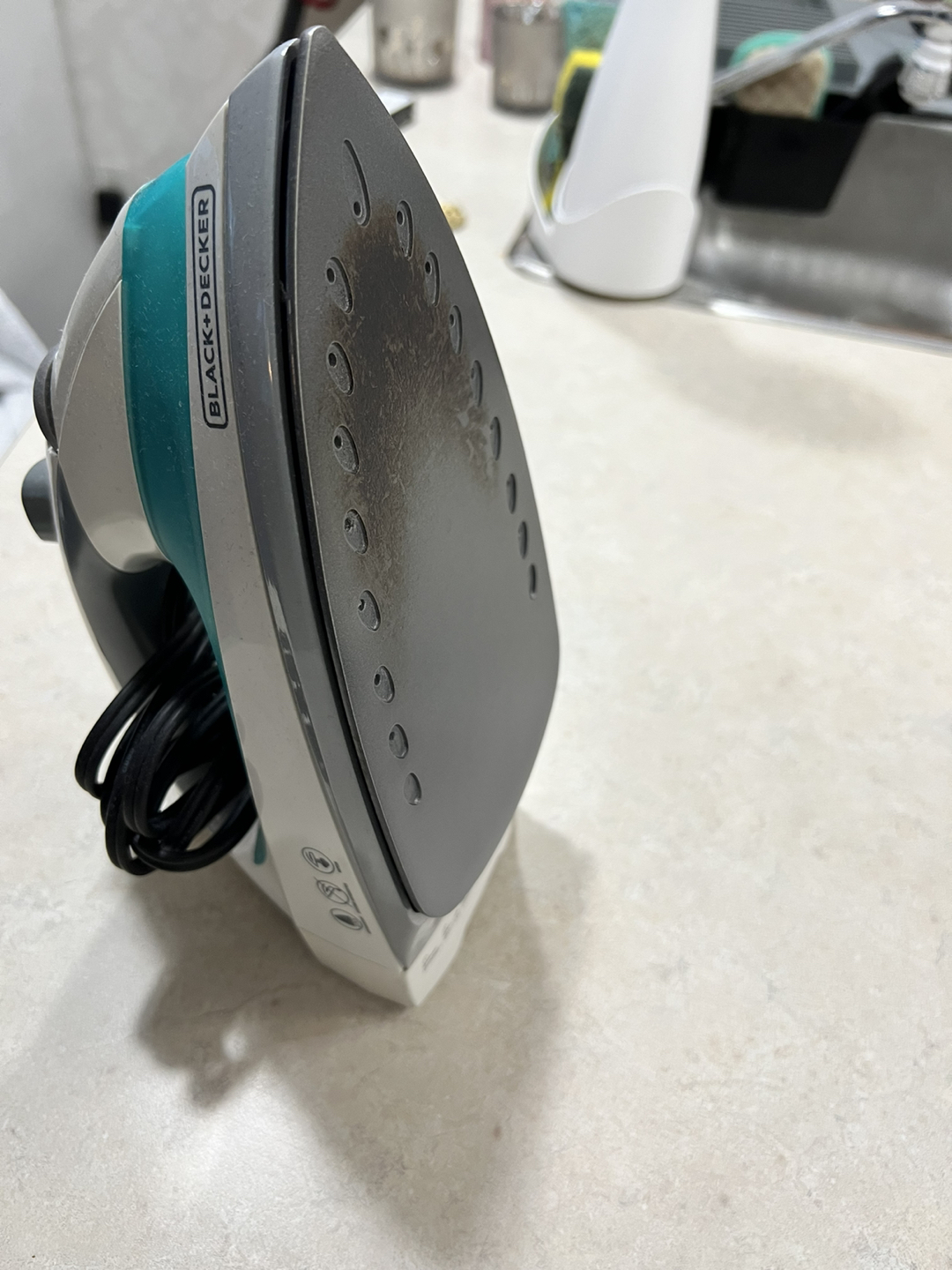 Black and Decker Iron  #freecycle - photo 2