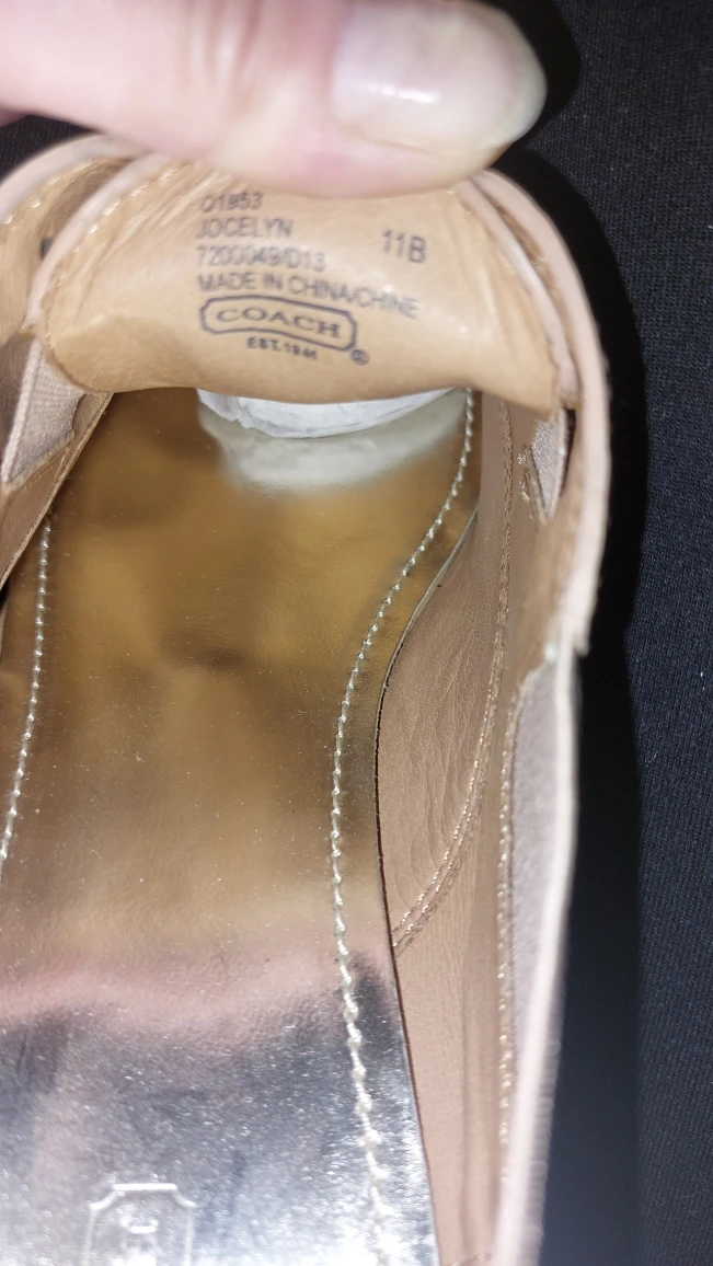 Women's Coach Patent Leather Oxford Pointy Toe Shoe Size 11 image indicator(4)