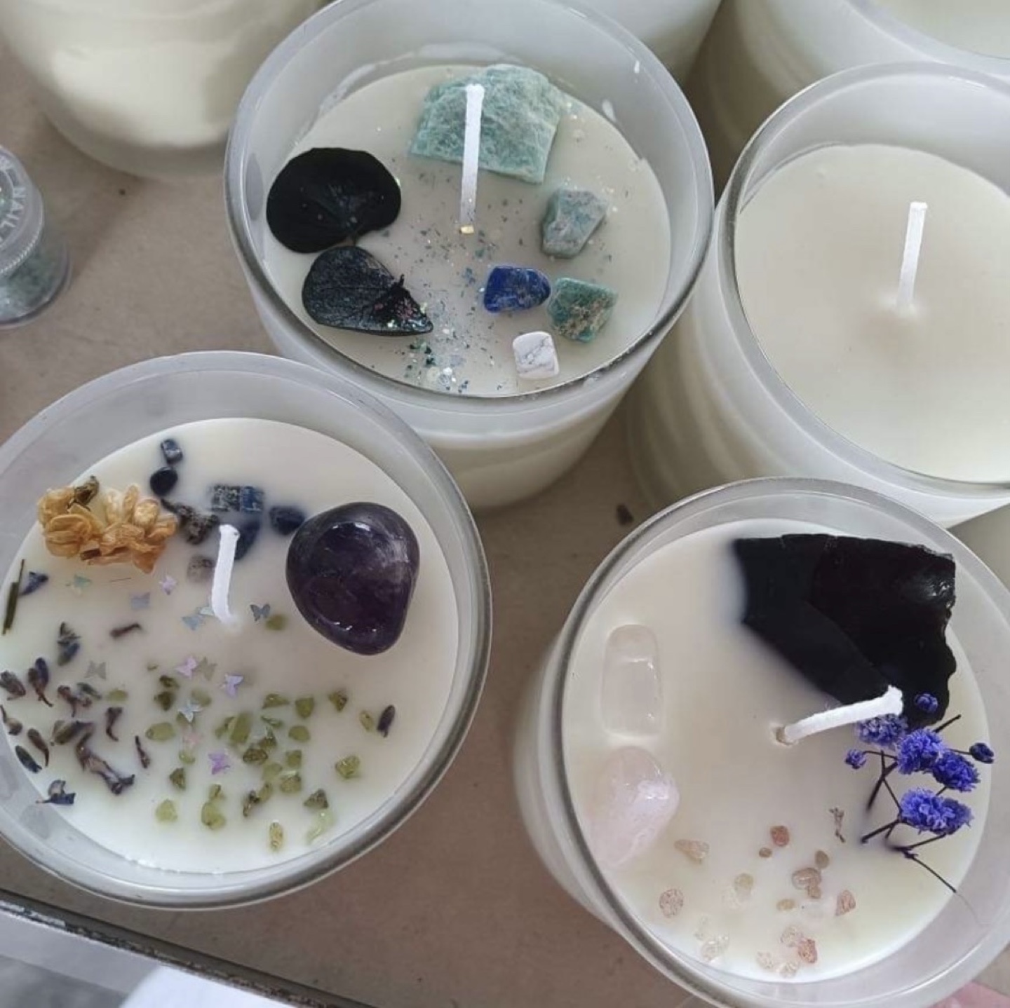 Soy wax candles with Crystal