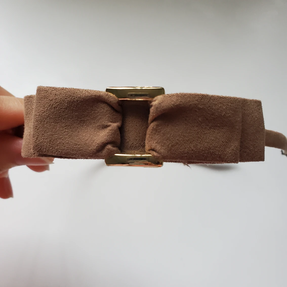 BNWOT brown faux suede hair band - photo 3