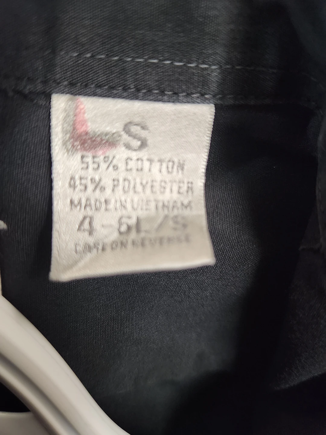 Black dress shirt image indicator(3)