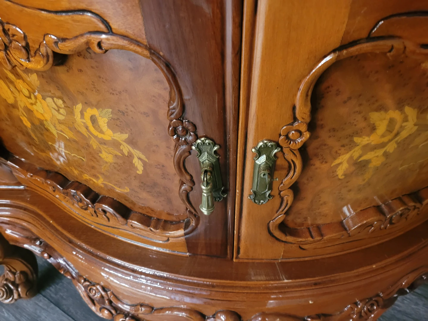 dresser image indicator(3)