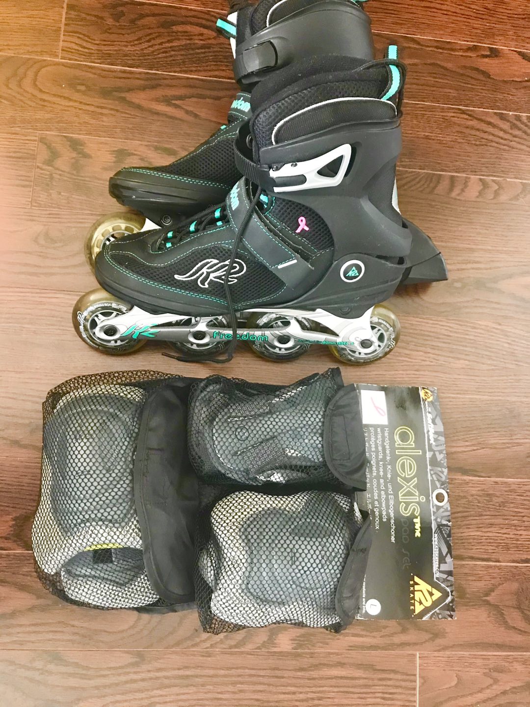 New roller blades Freedom size 10 Women with safety gear thumbnail