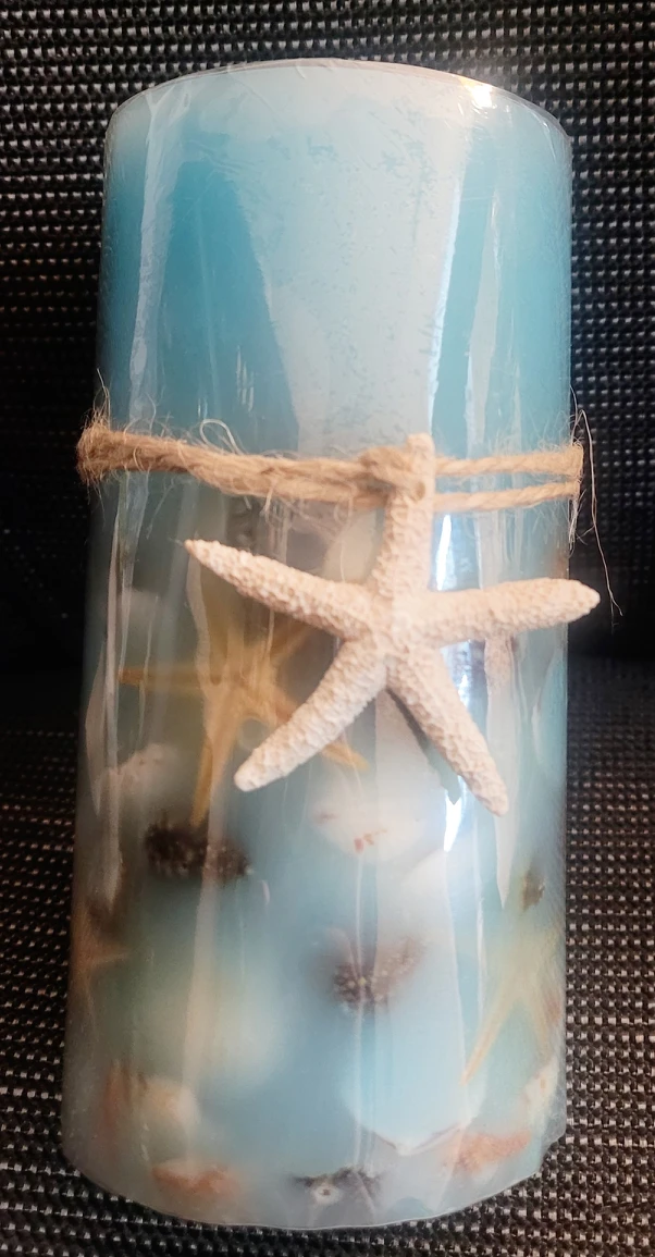 Brand New Pier 1 Sea Air scented candle