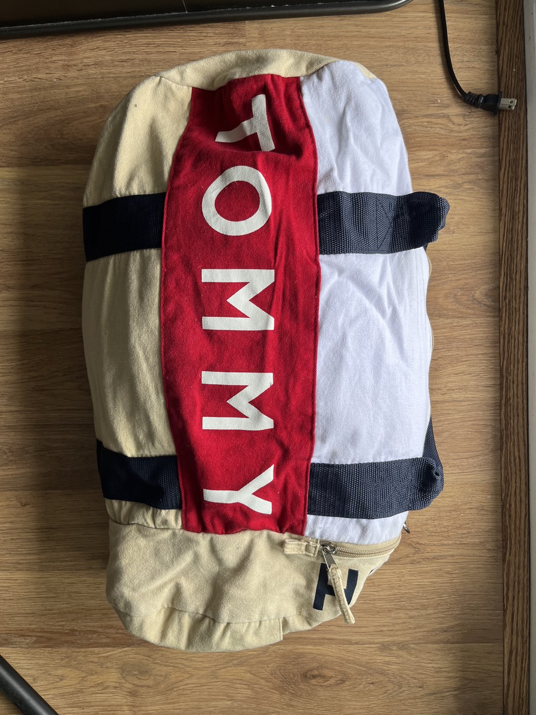 Tommy Hilfiger duffel bag