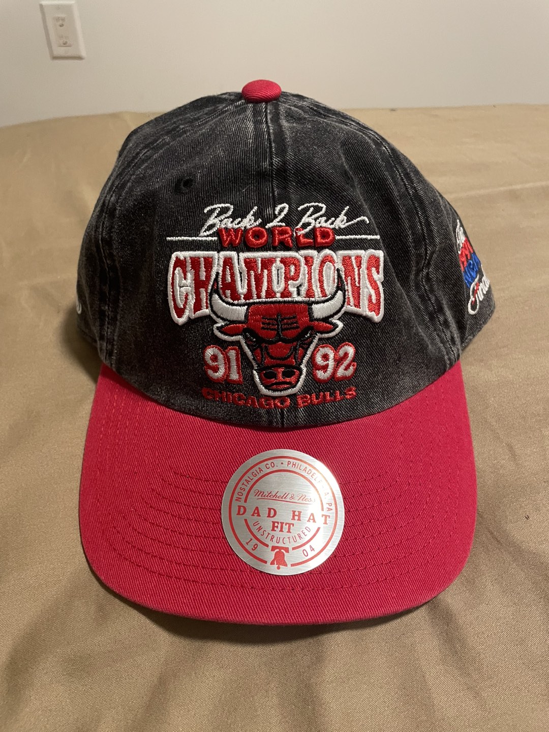 VINTAGE CHICAGO BULLS BASEBALL CAP thumbnail