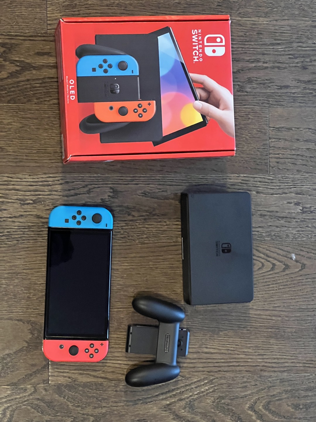Nintendo Switch OLED - photo 3