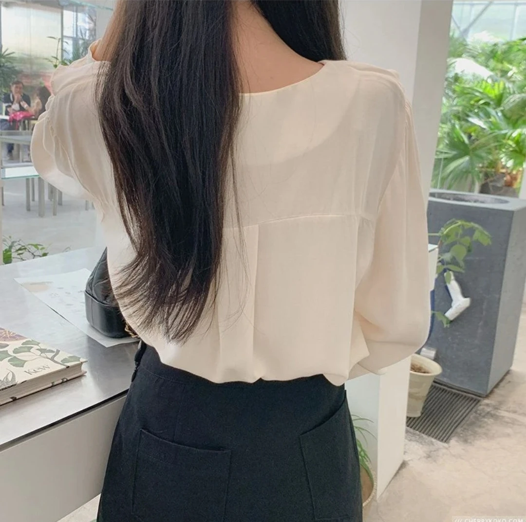 Cherrykoko Blouse image indicator(2)