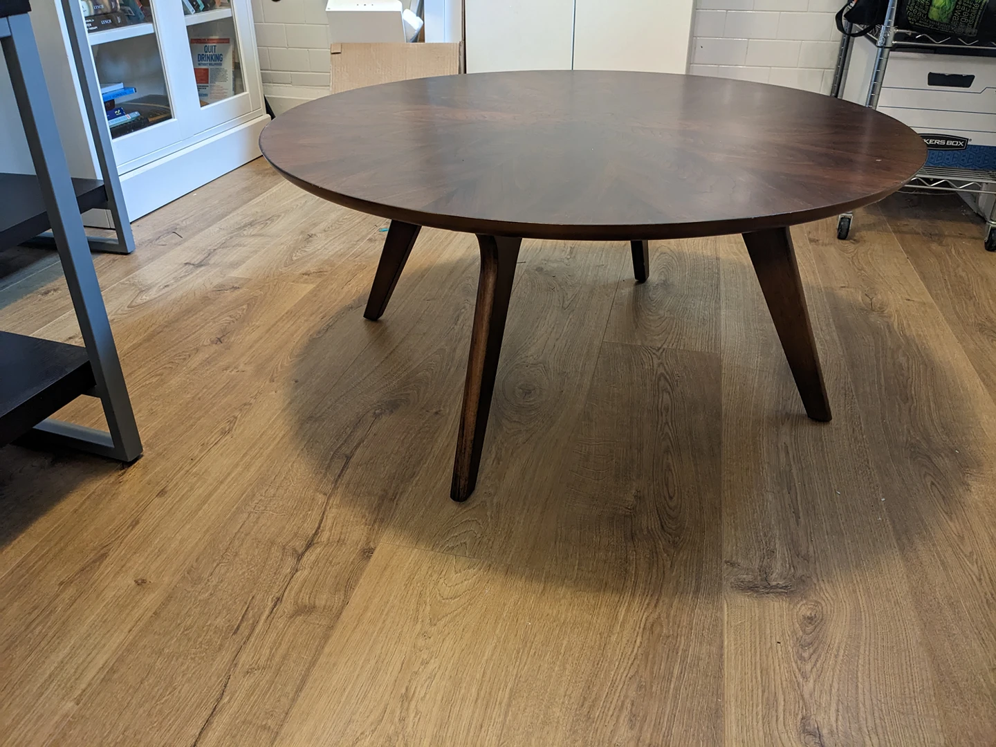 stunning coffee table - photo 2