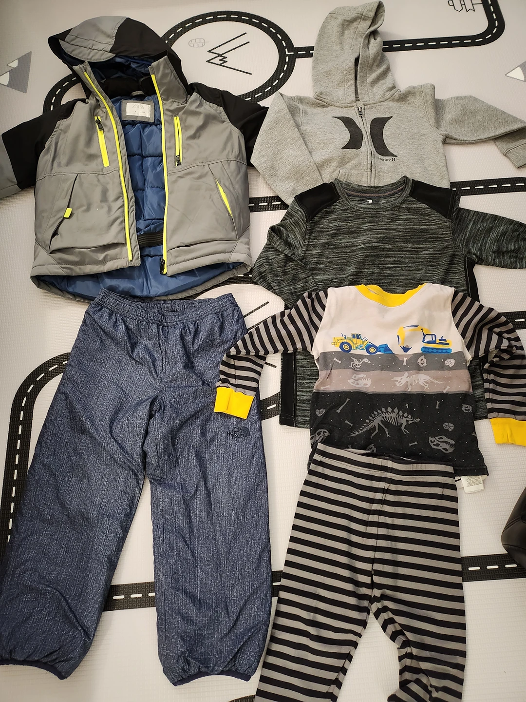 #Freecycle Boys Clothing Age 3-6 lot - photo 4