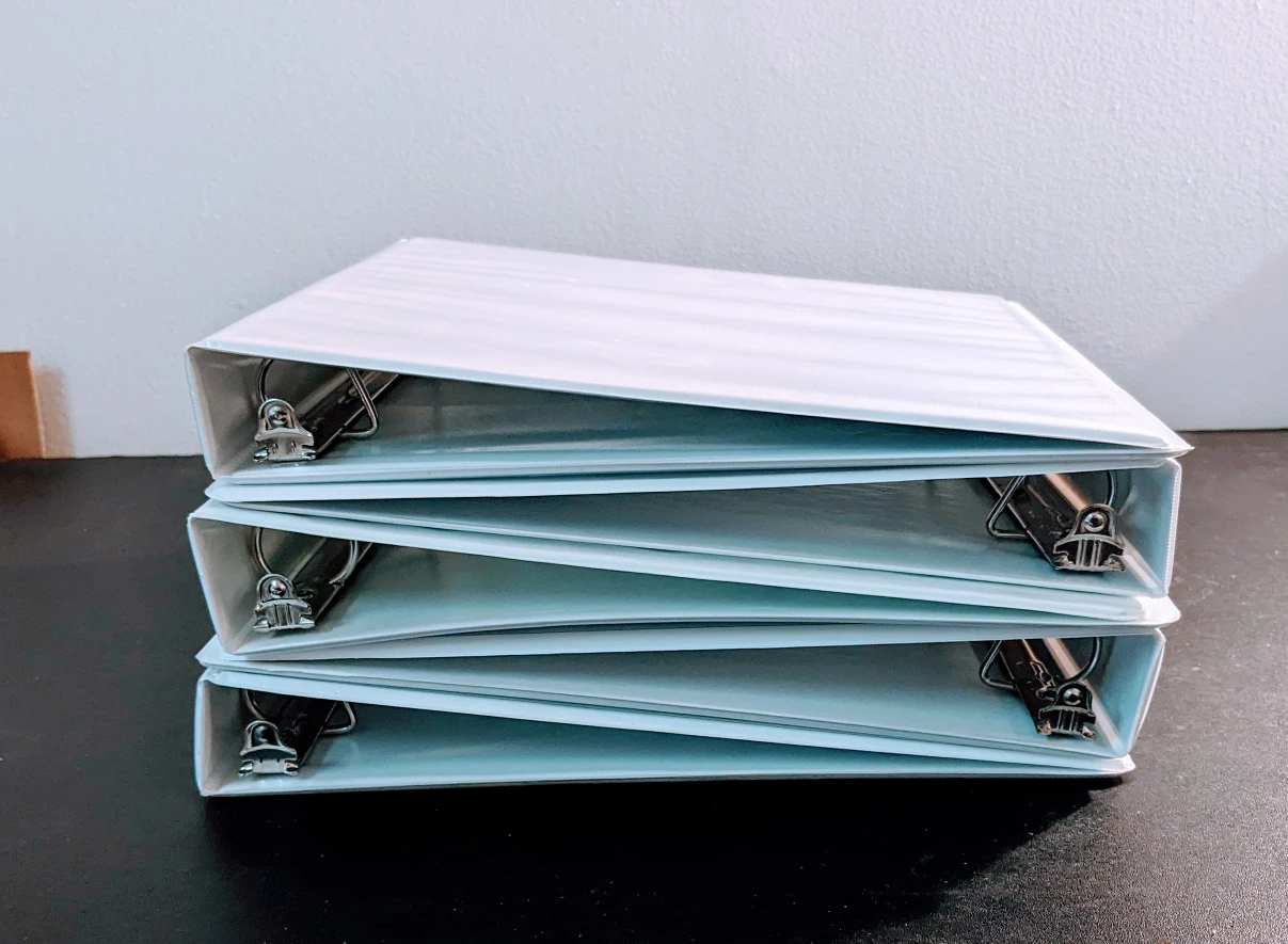 1" White Binders thumbnail