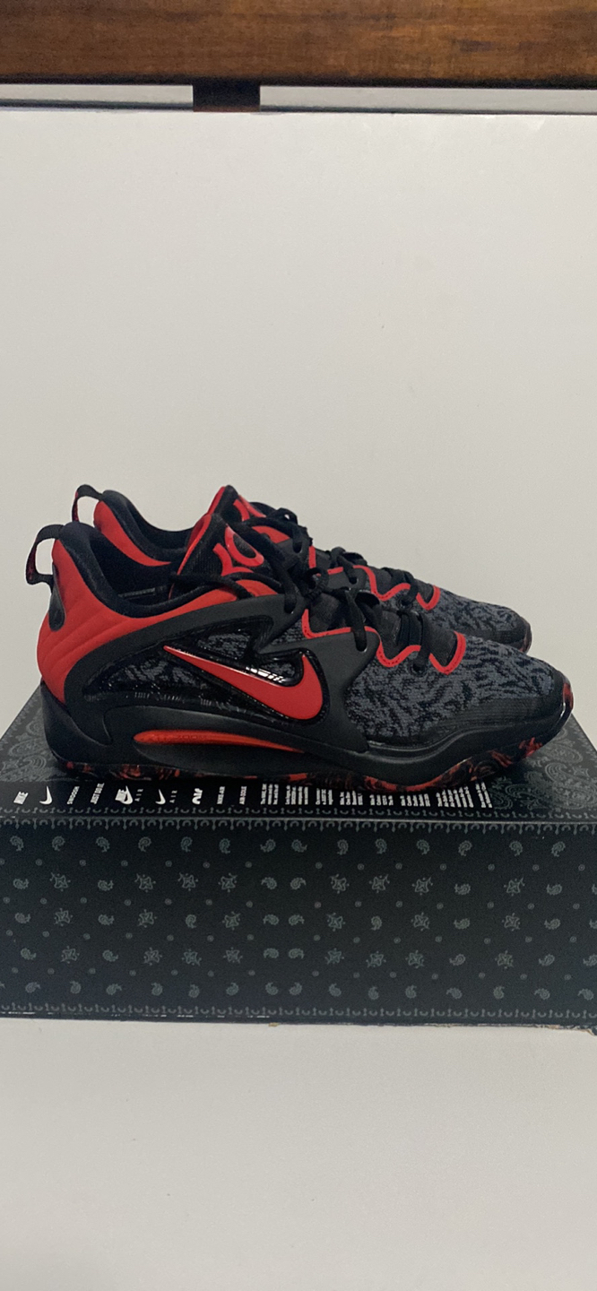 NIKE KD15 “BRED” Sz 10, 11 & 12 thumbnail