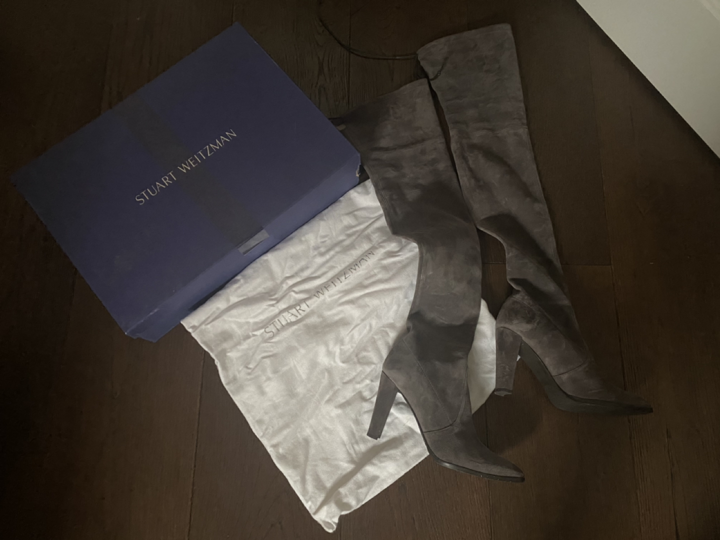 Stuart Weitzman Boots thumbnail