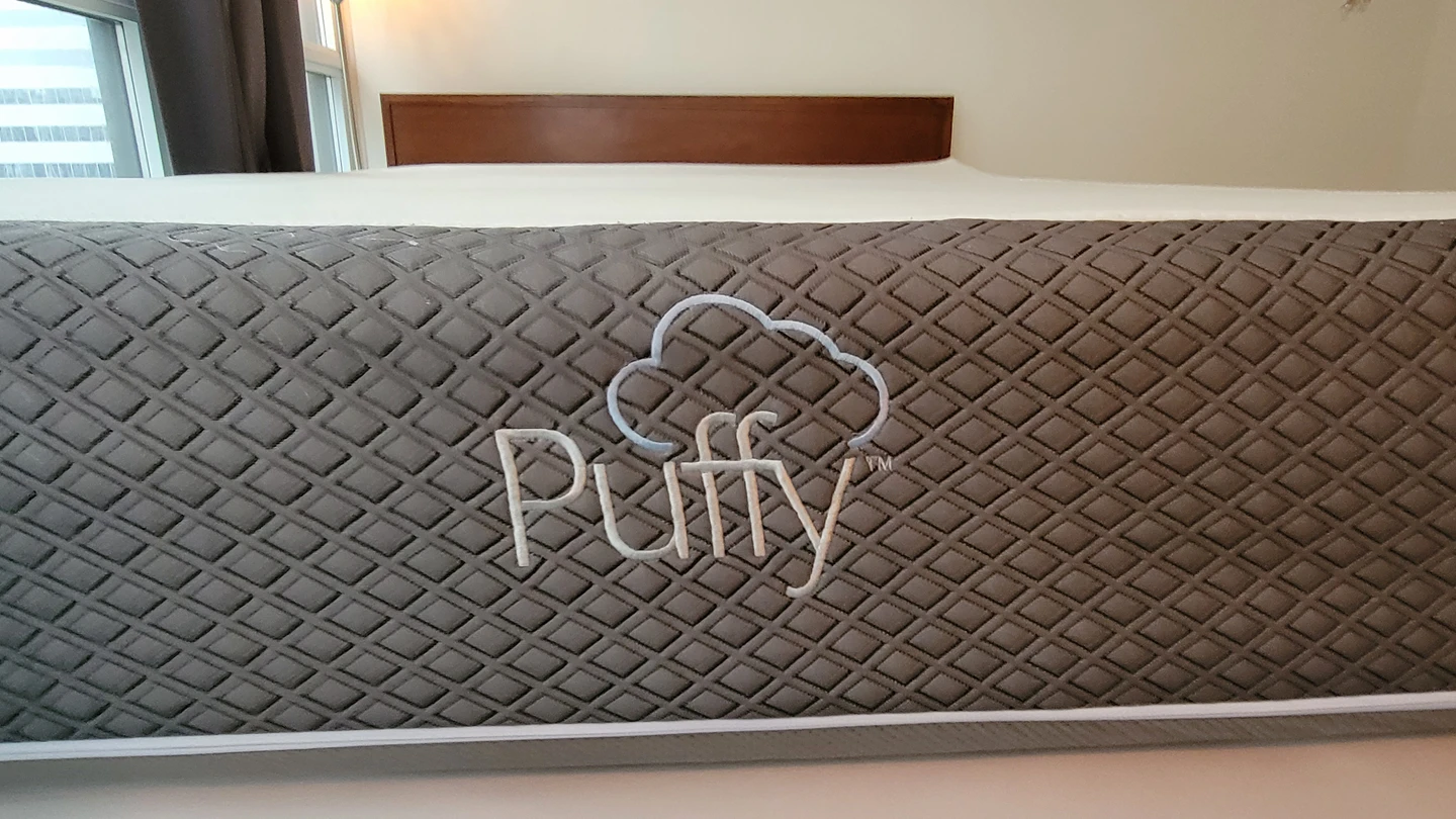 Ikea Sultan bed frame + Puffy Queen Mattress - photo 3