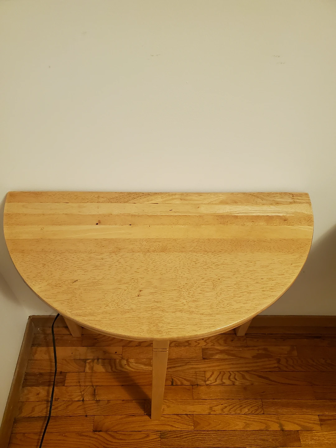 Half wall table image indicator(3)