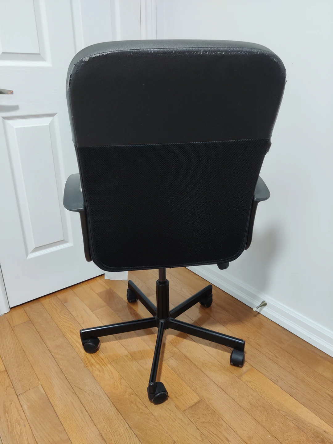 chair - photo 2