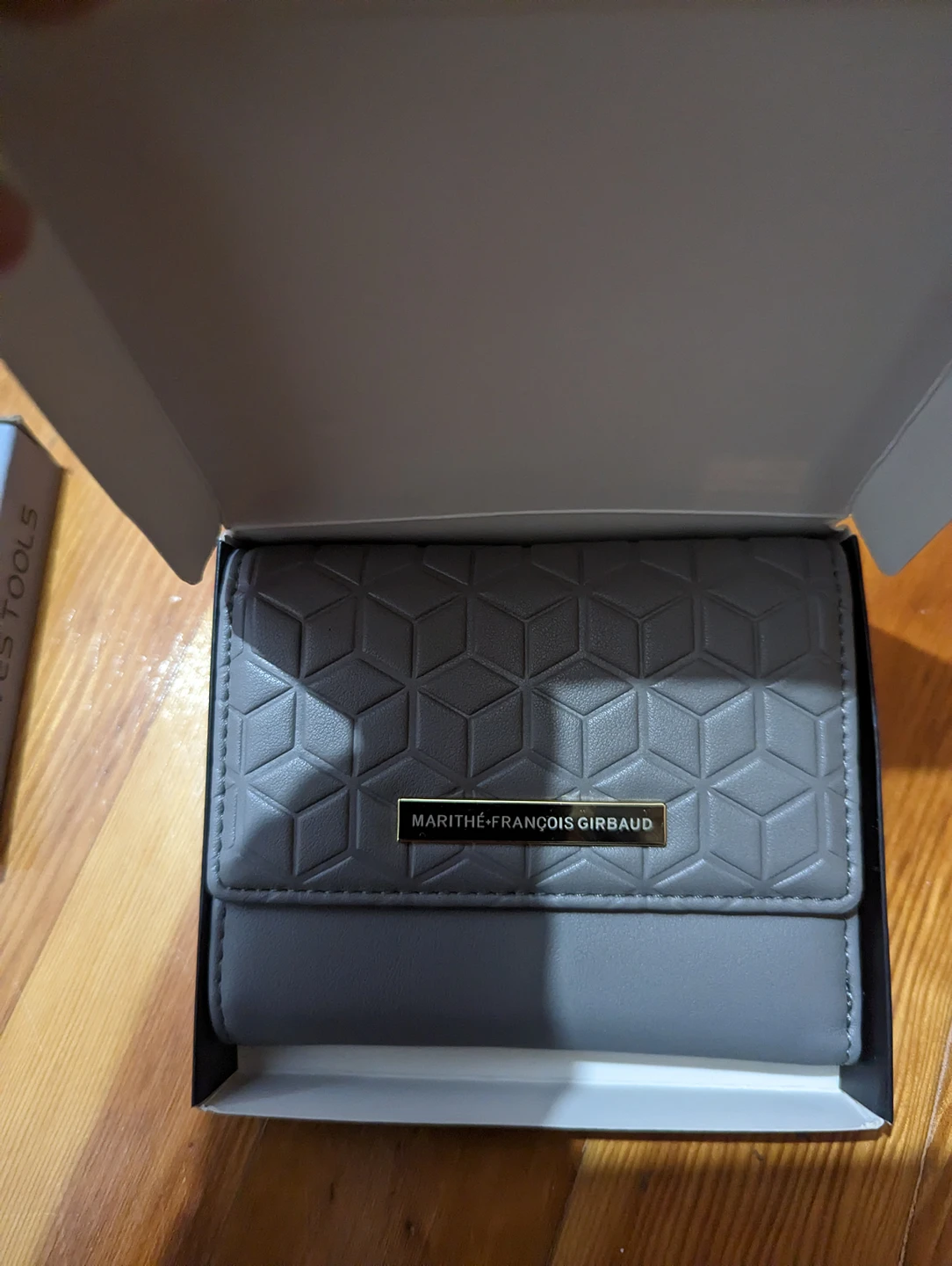 wallet thumbnail