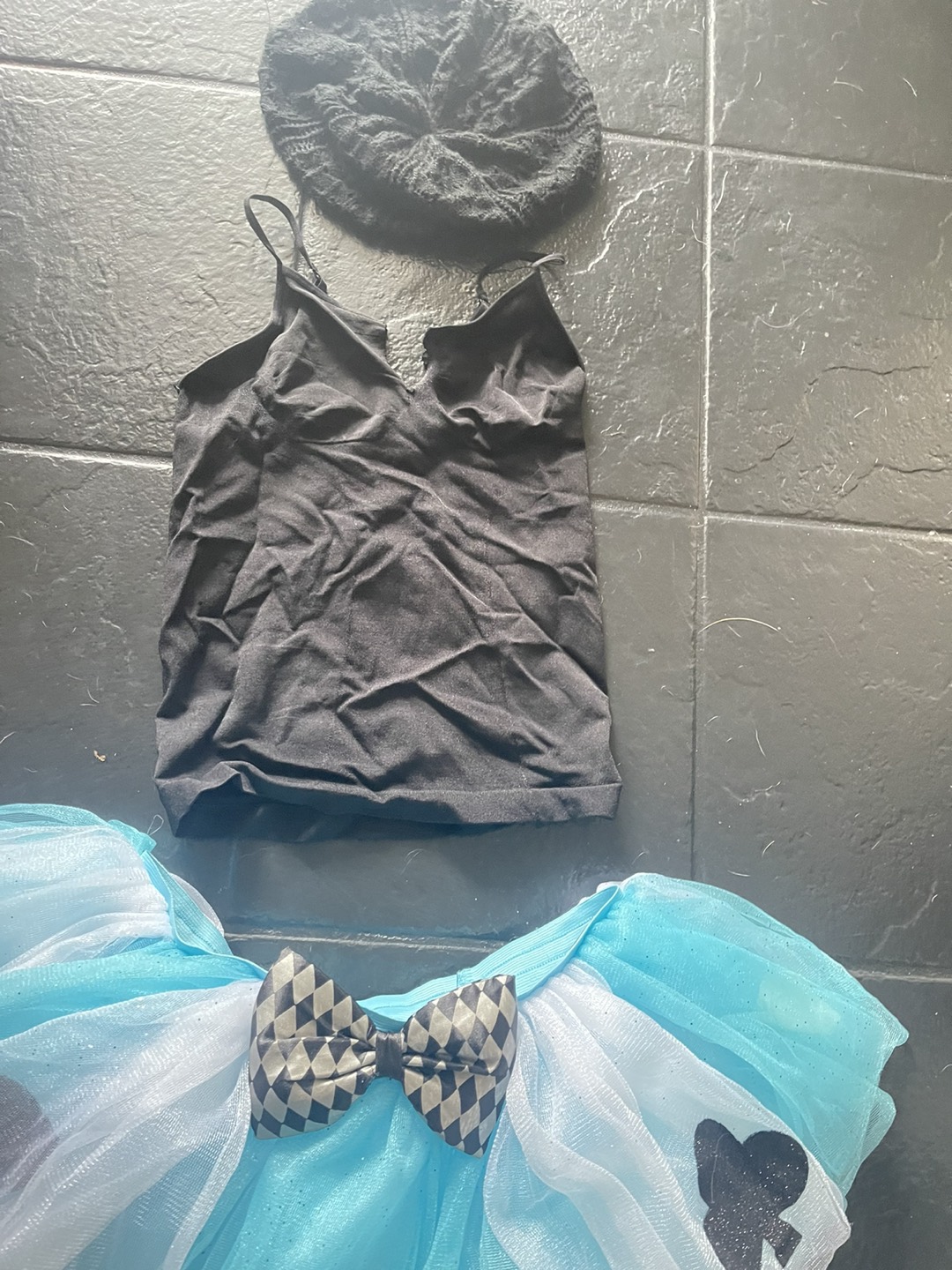 FREE Child’s Costume size large - photo 2