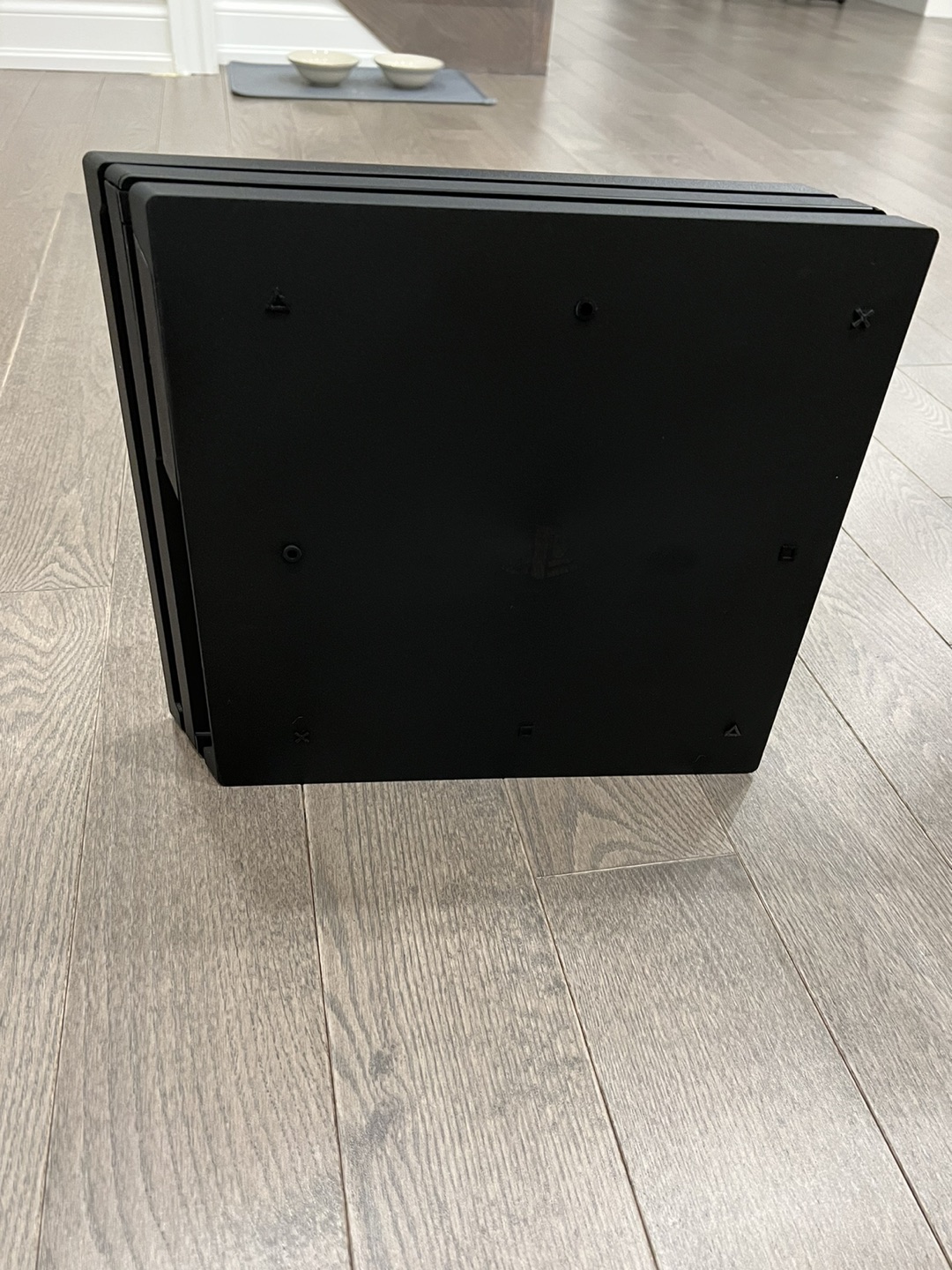PS4 pro 1TB - photo 2