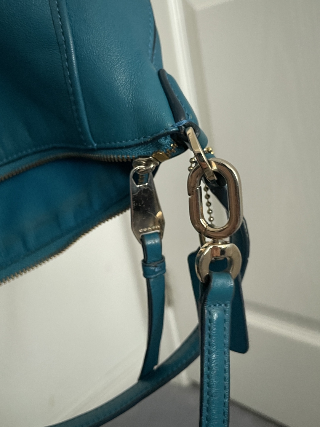 COACH teal leather crossbody - photo 5