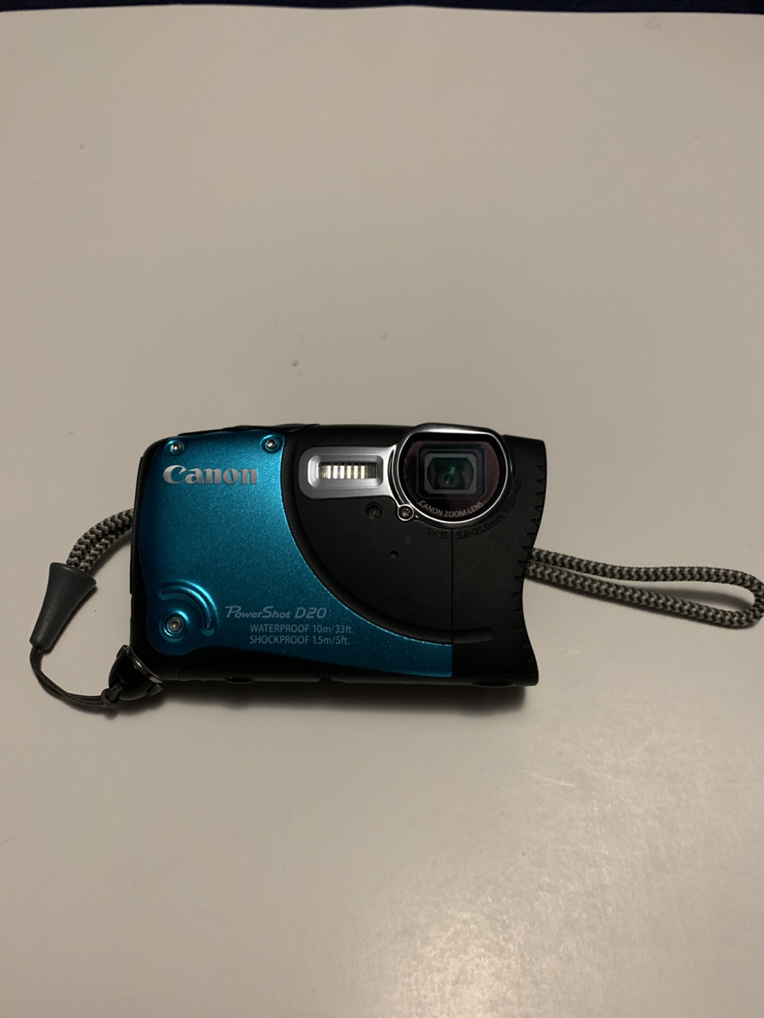 Canon PowerShot D20 Waterproof Digital Canera 12.1 MP image indicator(3)