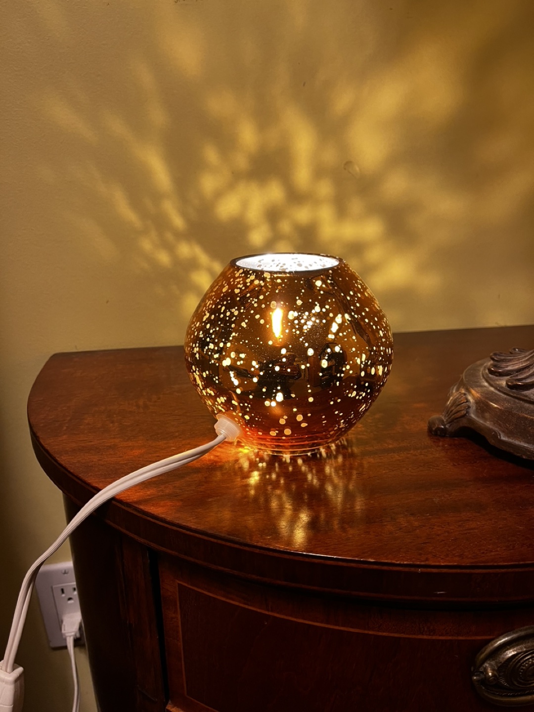 Cute little lamp thumbnail