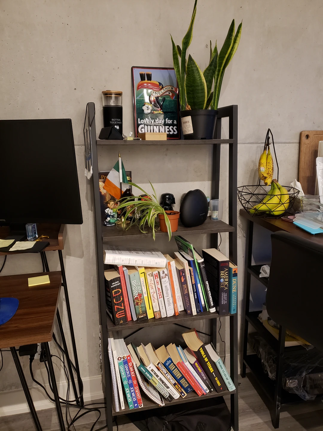 bookcase/plant holder - photo 4