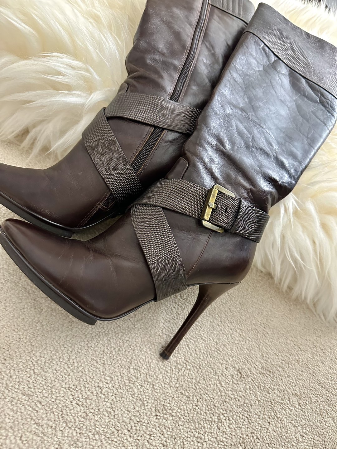 Guess By Marciano Knee High Leather Boots - photo 2