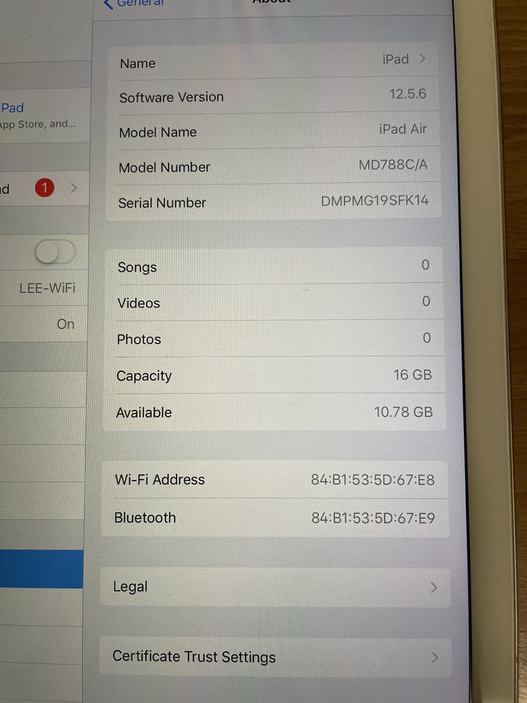 Apple iPad Air 1st First Gen- White - photo 4