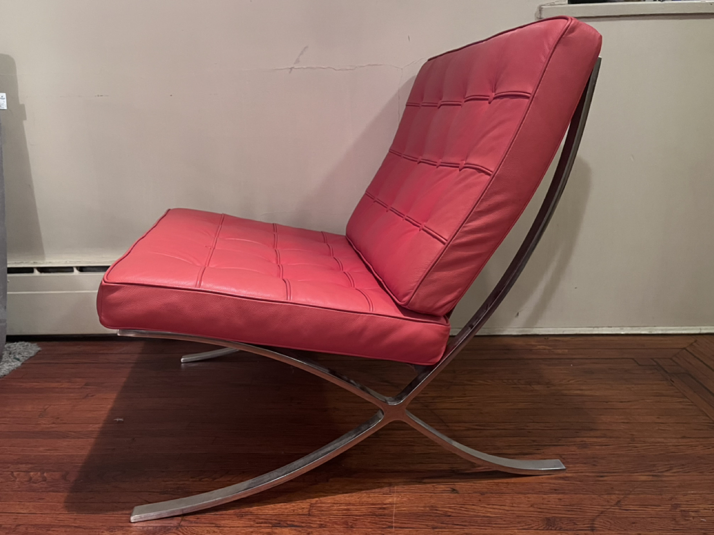 Modern Barcelona Chair w/Ottoman - photo 3