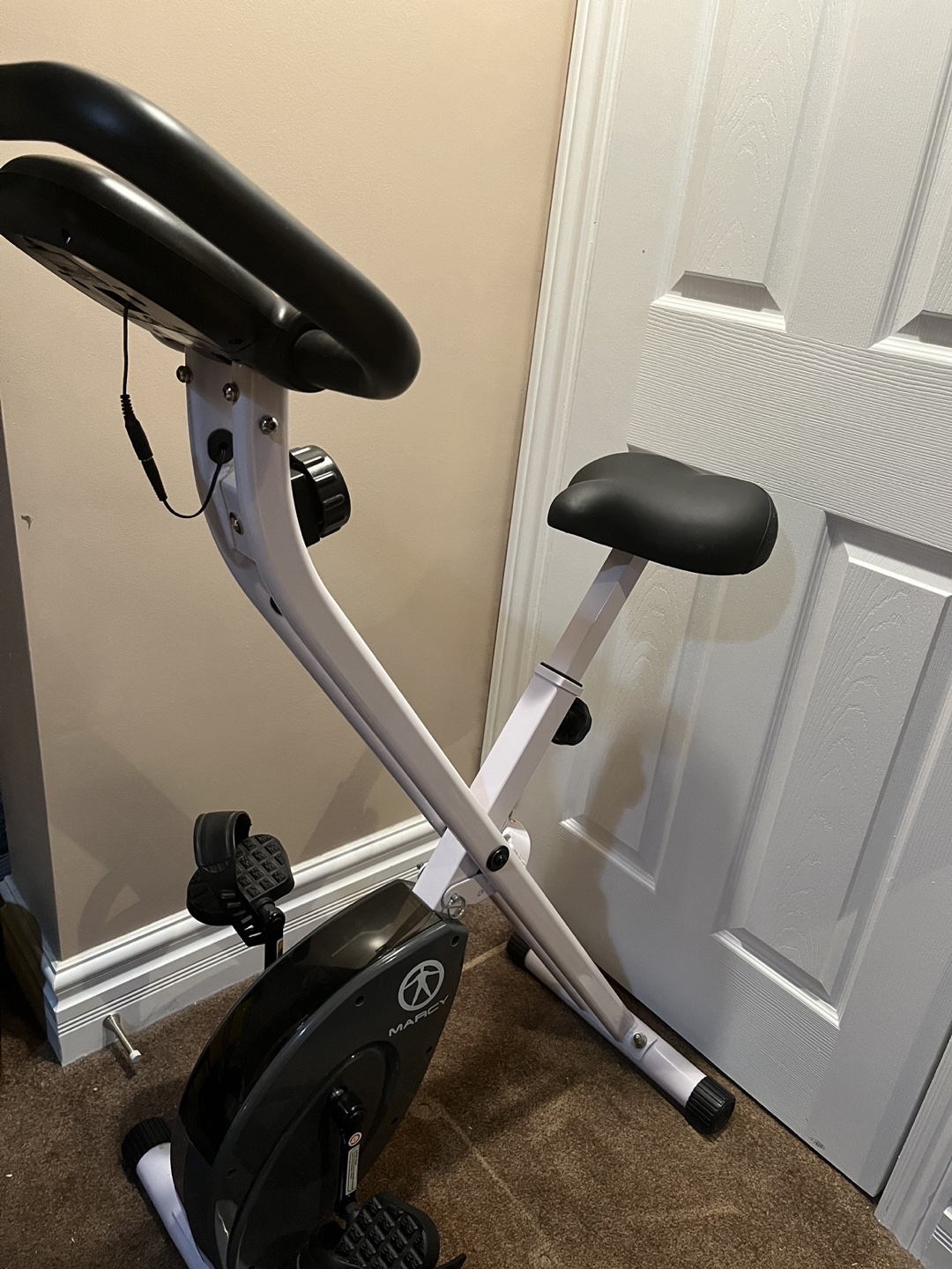 Marcy Exercise bike with adjustable resistance for cardio image indicator(2)
