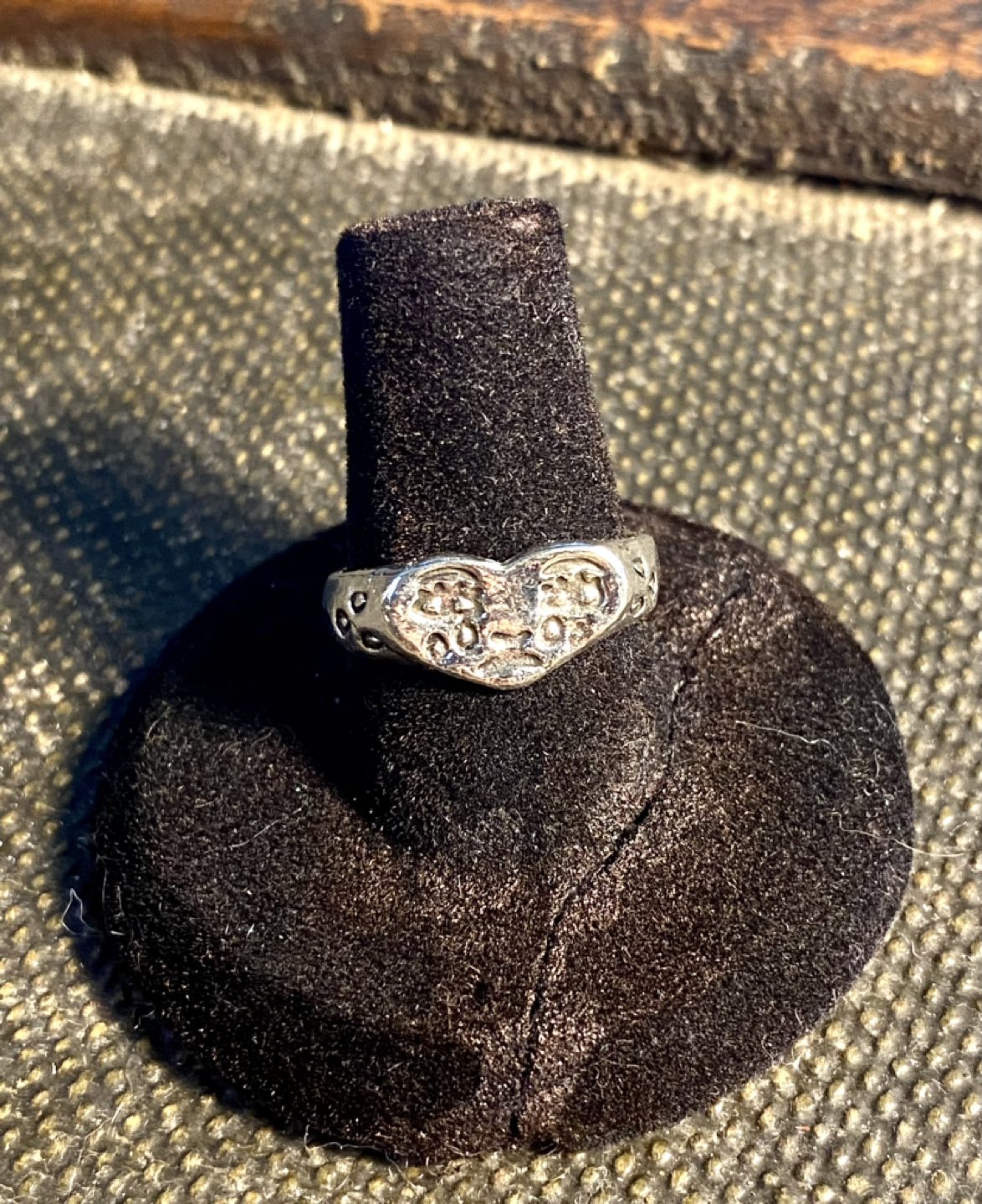 5 vintage style Culine Ring Set image indicator(4)